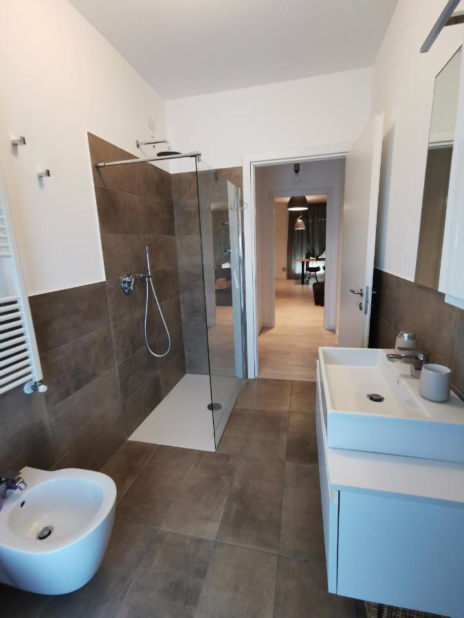 La Casa Di Greta Apartment Monza Luaran gambar